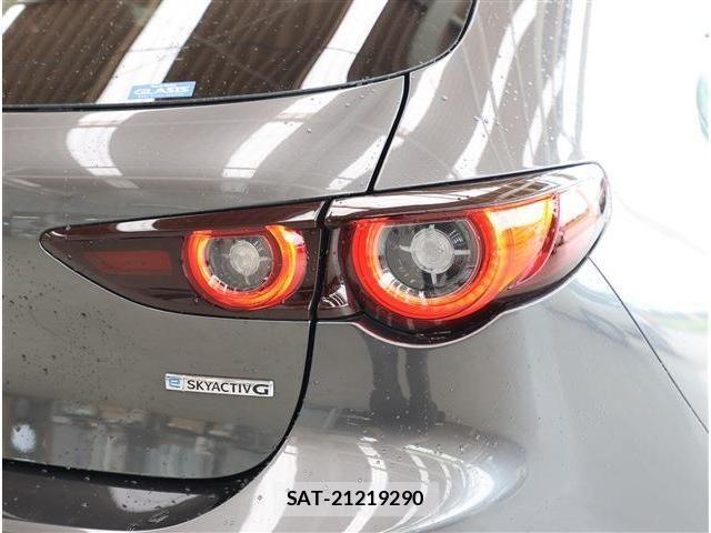 Mazda MAZDA3 2022-11 7455586-25