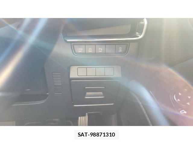 Mazda MAZDA3 2023-04 7455573-14