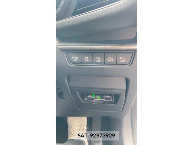 Mazda MAZDA3 2023-08 7455584-13