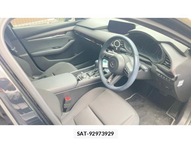 Mazda MAZDA3 2023-08 7455584-16