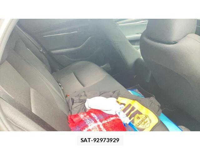 Mazda MAZDA3 2023-08 7455584-18