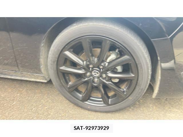 Mazda MAZDA3 2023-08 7455584-28
