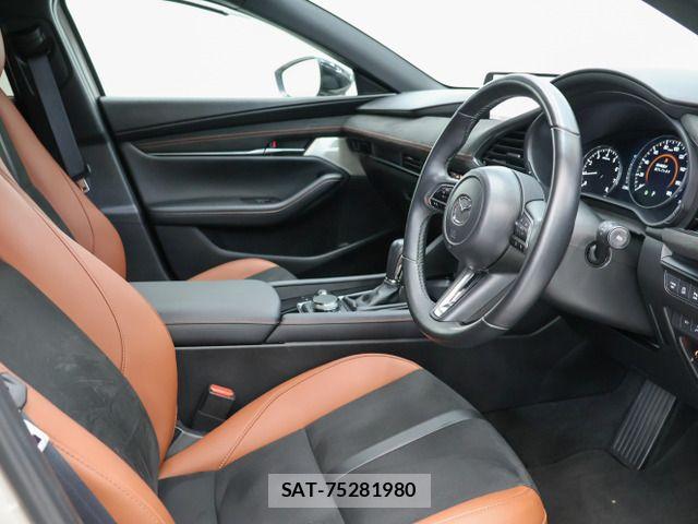 Mazda MAZDA3 2024-03 7455582-13
