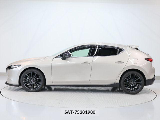 Mazda MAZDA3 2024-03 7455582-4