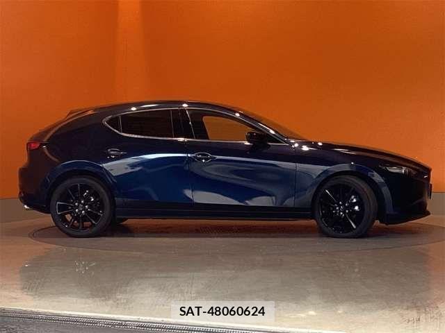 Mazda MAZDA3 2024-06 7455583-9
