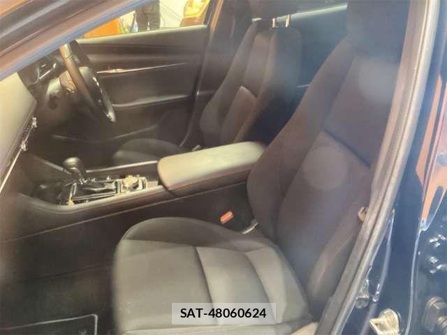 Mazda MAZDA3 2024-06 7455583-17
