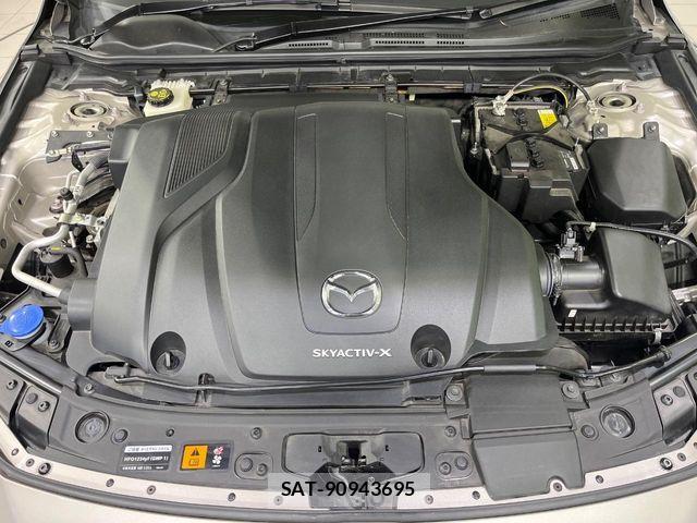 Mazda MAZDA3 2021-12 7501394-18