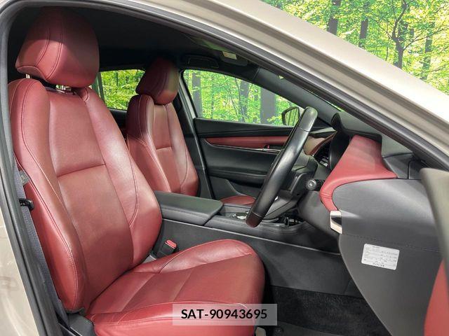 Mazda MAZDA3 2021-12 7501394-8