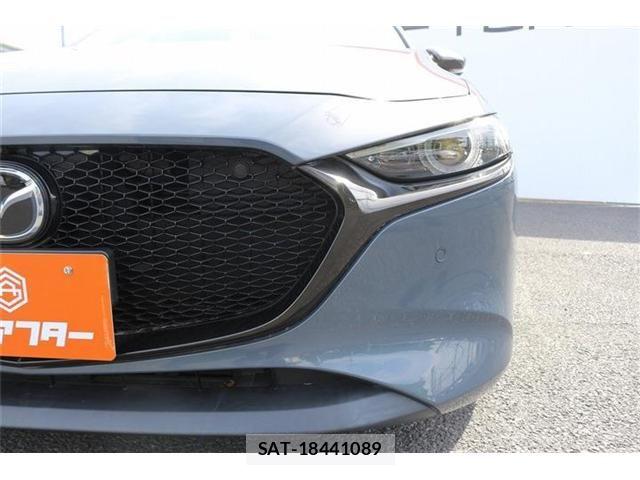 Mazda MAZDA3 2019-07 7509148-22