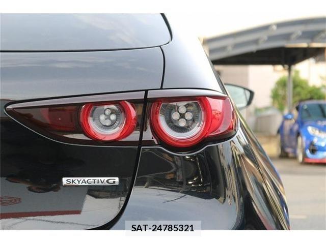 Mazda MAZDA3 2021-07 7501393-11
