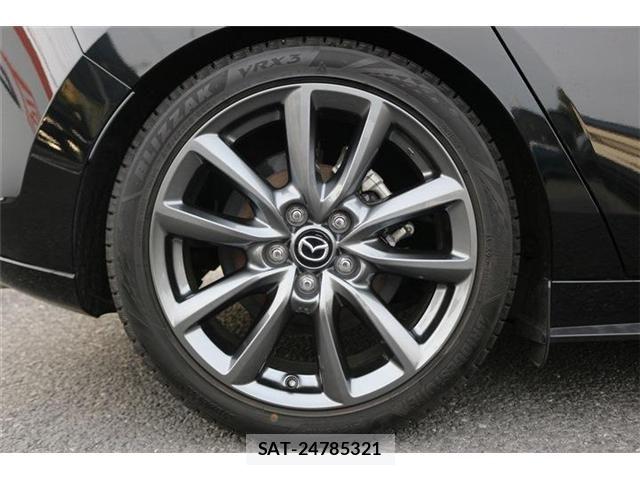 Mazda MAZDA3 2021-07 7501393-27