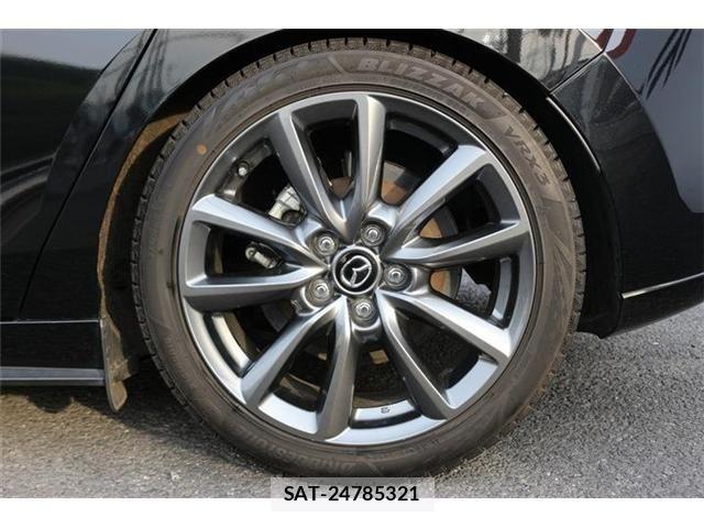 Mazda MAZDA3 2021-07 7501393-28