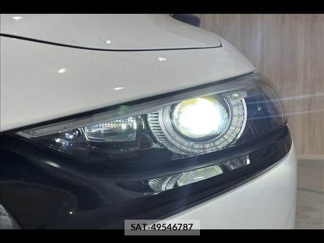 Mazda MAZDA3 2019-09 7617889-13