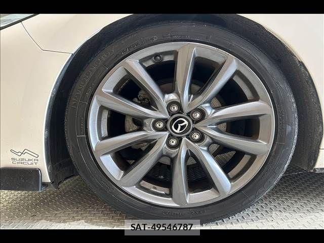 Mazda MAZDA3 2019-09 7617889-14