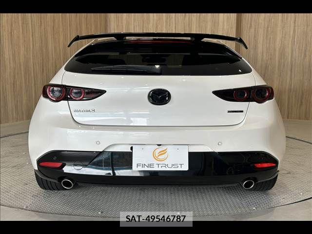 Mazda MAZDA3 2019-09 7617889-19