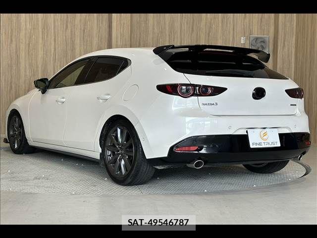 Mazda MAZDA3 2019-09 7617889-20