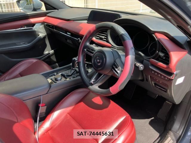 Mazda MAZDA3 2019-10 7617890-14