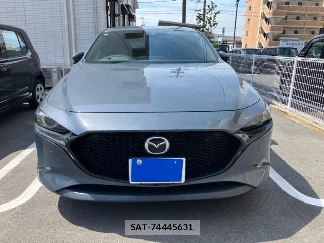 Mazda MAZDA3 2019-10 7617890-1
