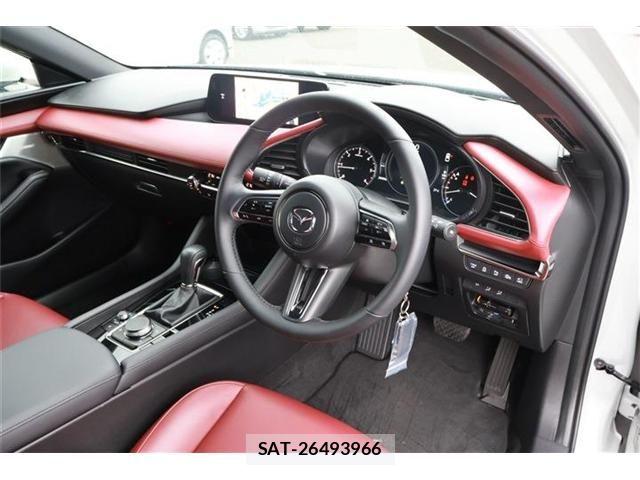 Mazda MAZDA3 2023-11 7617880-10