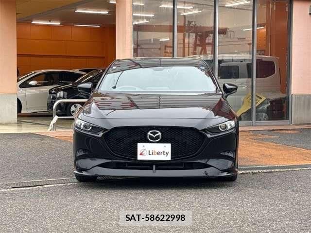 Mazda MAZDA3 2021-02 7617883-8