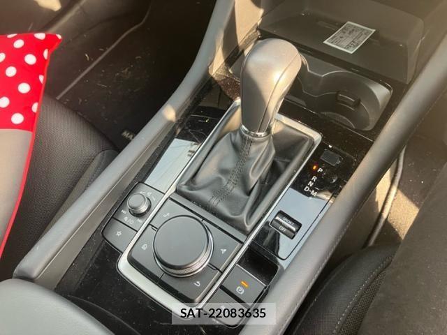 Mazda MAZDA3 2024-03 7617879-13