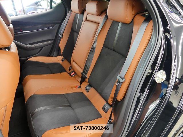 Mazda MAZDA3 2026-03 7617877-17