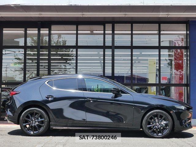 Mazda MAZDA3 2026-03 7617877-6