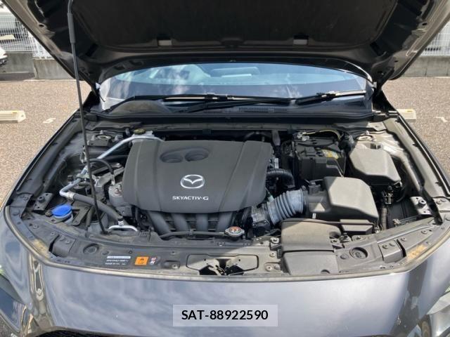 Mazda MAZDA3 2022-03 7617884-13