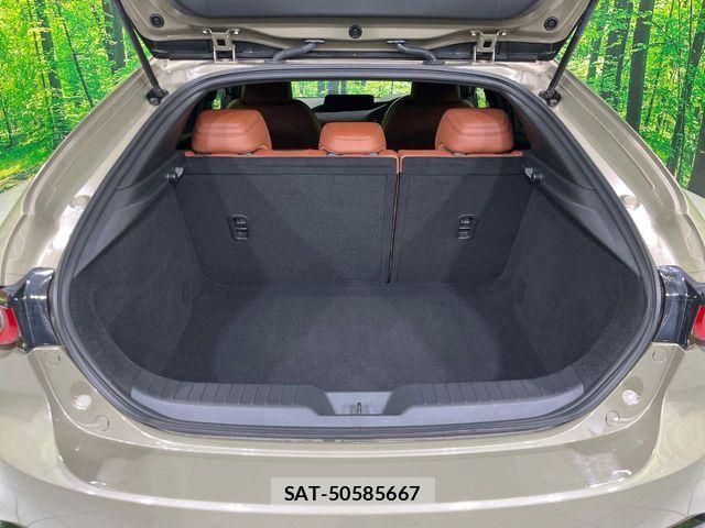 Mazda MAZDA3 2024-02 7617878-9