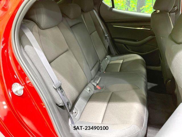 Mazda MAZDA3 2020-04 7617887-9