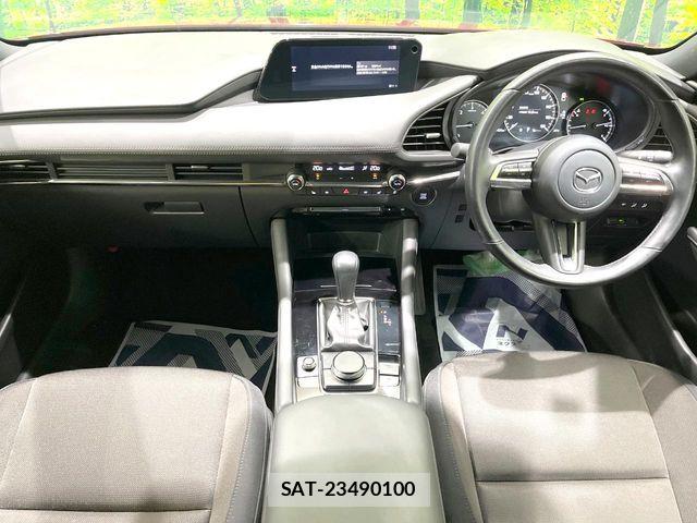 Mazda MAZDA3 2020-04 7617887-1