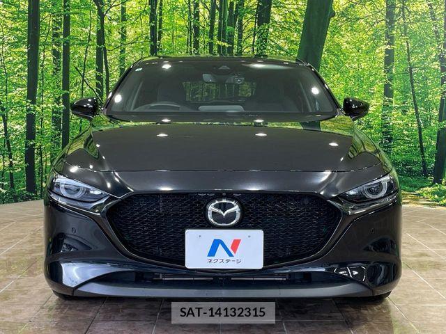 Mazda MAZDA3 2022-09 7617882-13