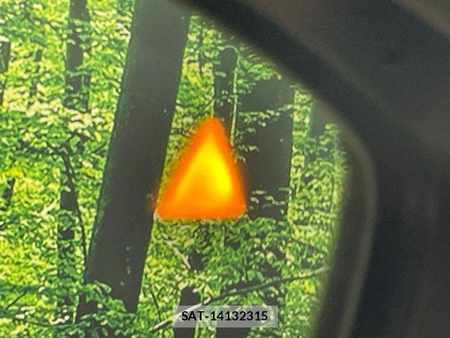 Mazda MAZDA3 2022-09 7617882-6