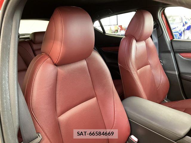 Mazda MAZDA3 2019-08 7725371-18