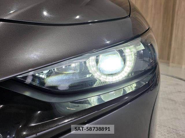 Mazda MAZDA3 2019-09 7725375-12