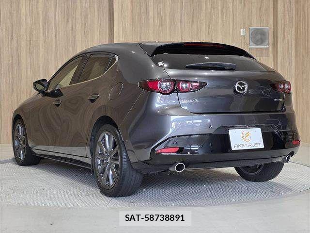 Mazda MAZDA3 2019-09 7725375-19