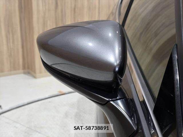 Mazda MAZDA3 2019-09 7725375-24
