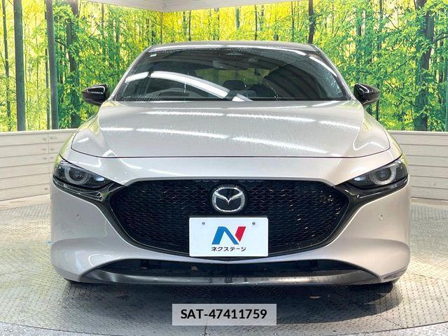 Mazda MAZDA3 2023-07 7725360-13