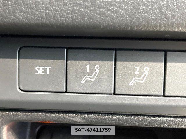 Mazda MAZDA3 2023-07 7725360-5