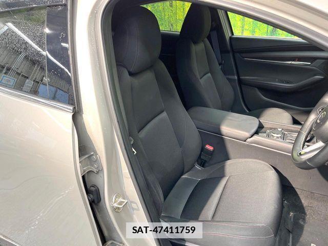 Mazda MAZDA3 2023-07 7725360-7