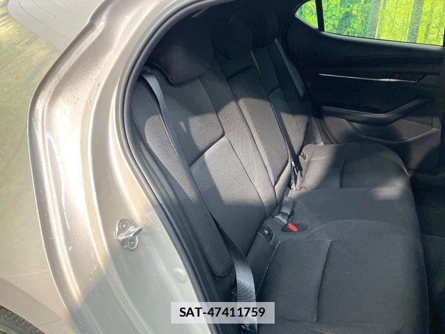 Mazda MAZDA3 2023-07 7725360-8