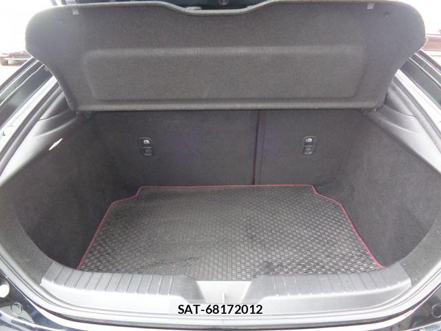 Mazda MAZDA3 2020-03 7725362-10