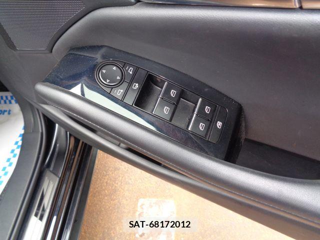 Mazda MAZDA3 2020-03 7725362-12