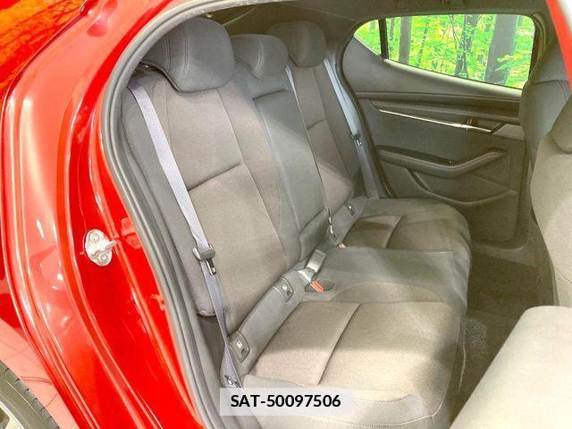 Mazda MAZDA3 2019-07 7725366-8