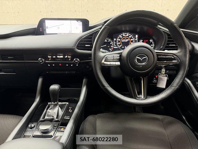 Mazda MAZDA3 2021-06 7725363-1