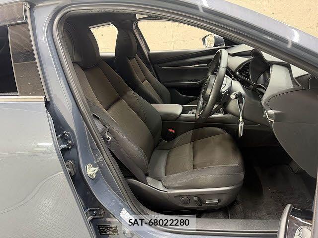 Mazda MAZDA3 2021-06 7725363-5