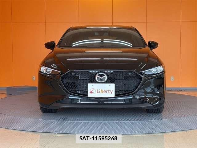 Mazda MAZDA3 2025-04 7725355-8