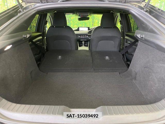 Mazda MAZDA3 2019-09 7725370-10