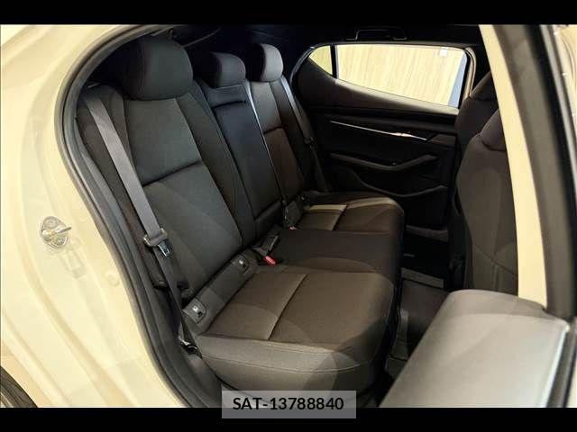 Mazda MAZDA3 2019-09 7725376-9