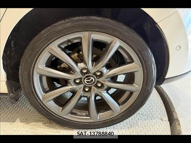 Mazda MAZDA3 2019-09 7725376-25
